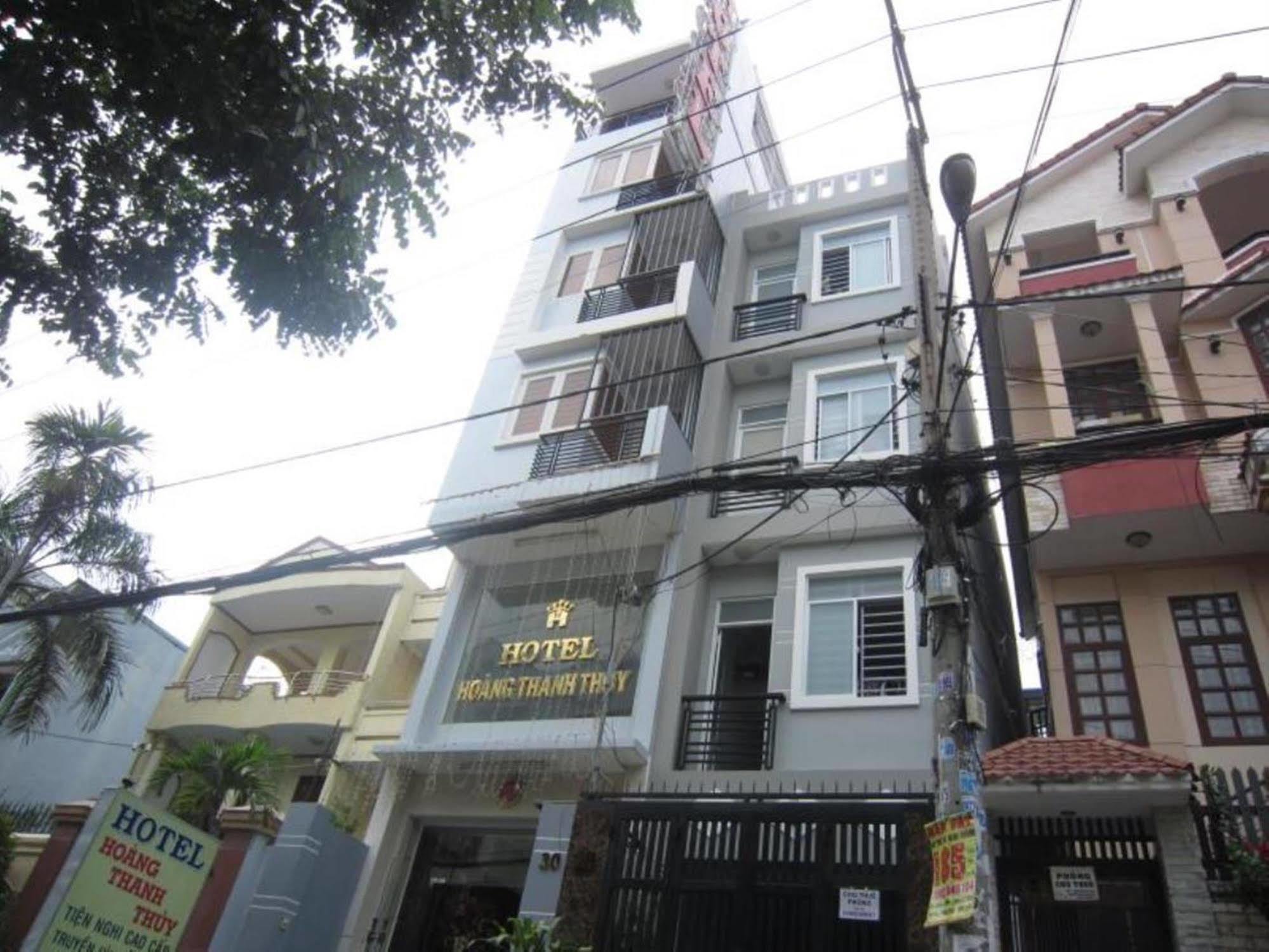 Hoang Thanh Thuy Airport Hotel 1 - Gan Am Thuc Dem Cho Hoang Hoa Tham Ho Chi Minh City Exterior photo